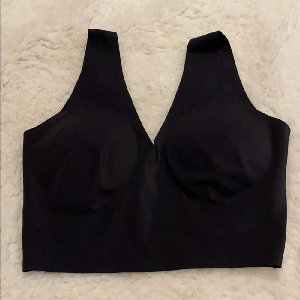 - True and Co. truer body V-neck